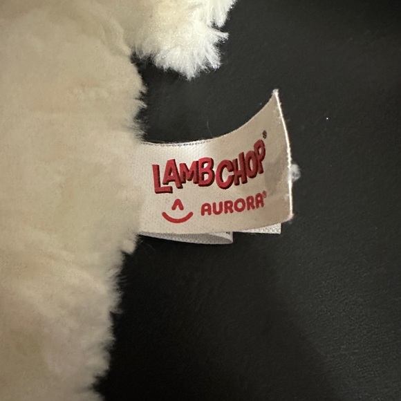 Aurora 10” 2012 Lambchop Puppet - Picture 3 of 5